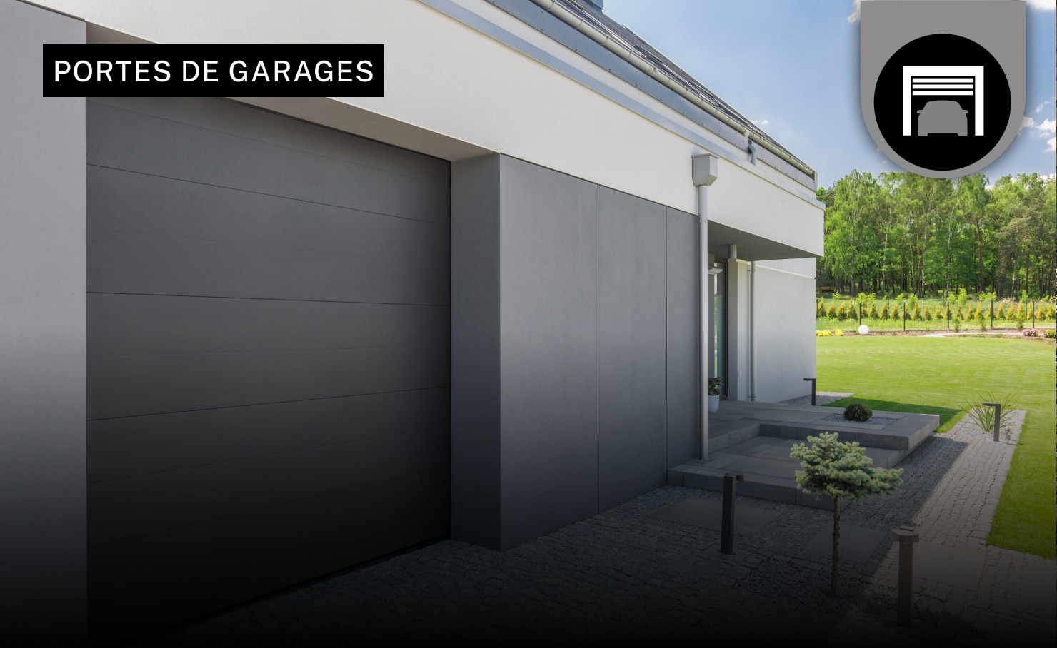 Porte de garage grise motorisée pour l'habitat